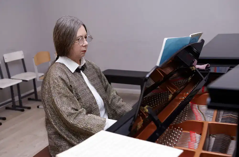 Portrait of a piano teacher